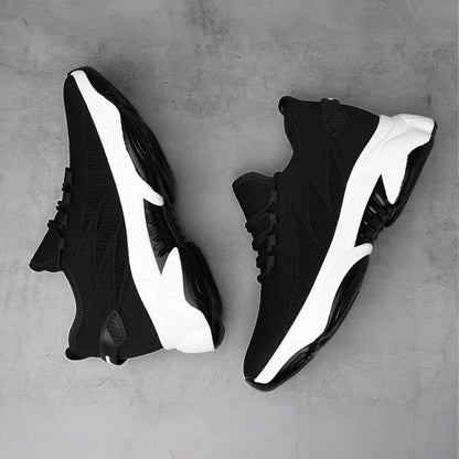 V1 Black Runner